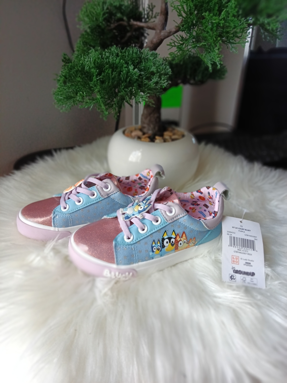 Kids Bluey Sneakers in Pink & Blue - Picture 4 of 7